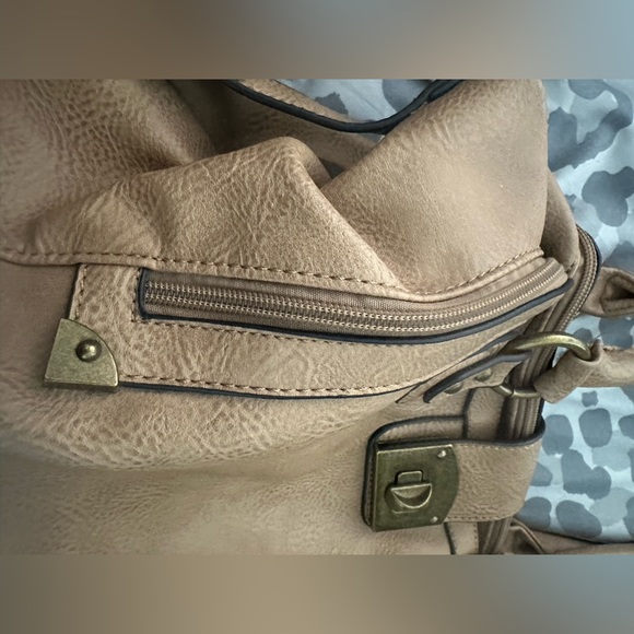 BLACK RIVET LARGE BROWN GENUINE LEATHER 4 COMPARTMENT PURSE 👛 - Picture 9 of 14